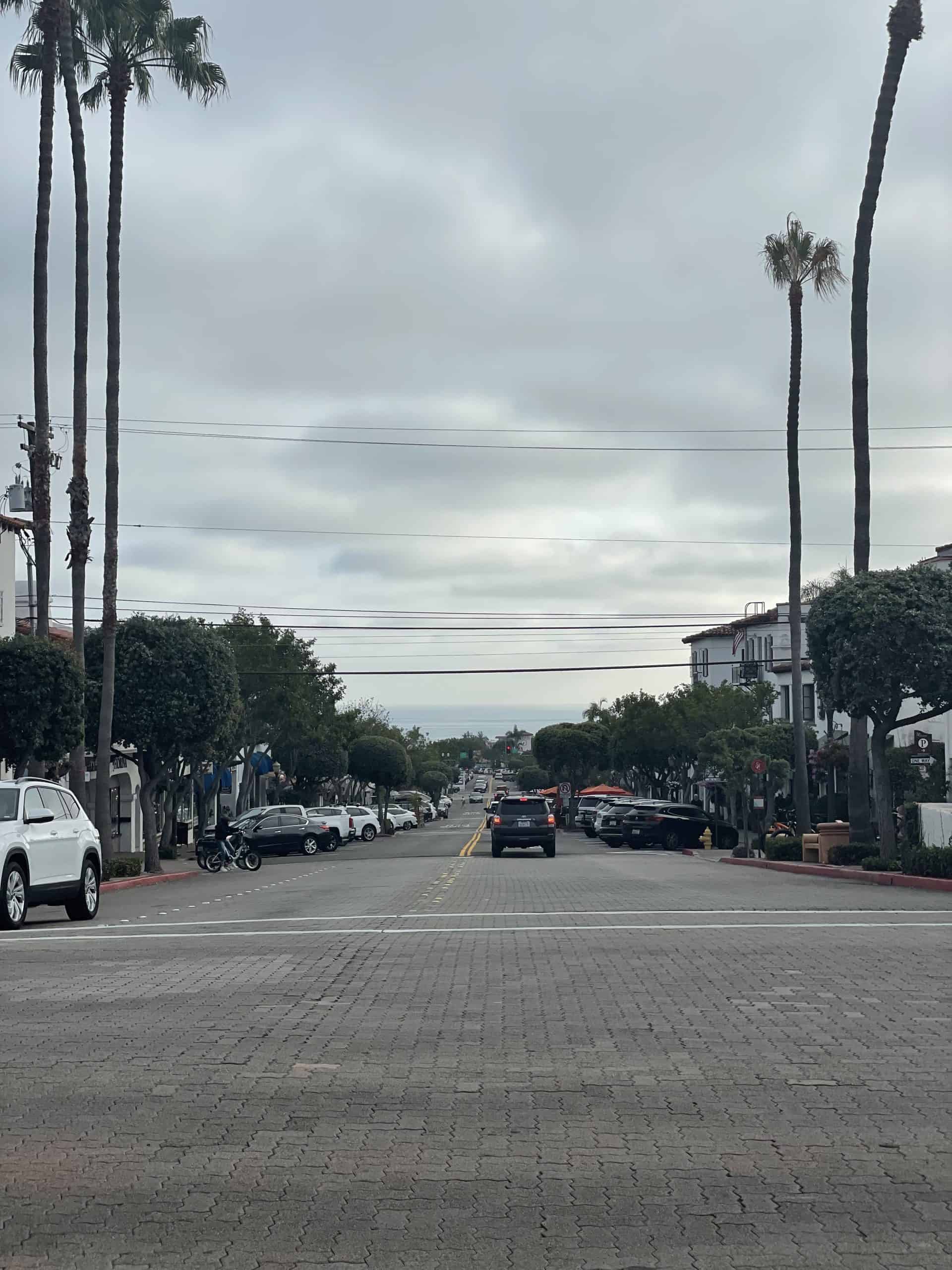 top of the street looking down towards the ocean in San Clemente